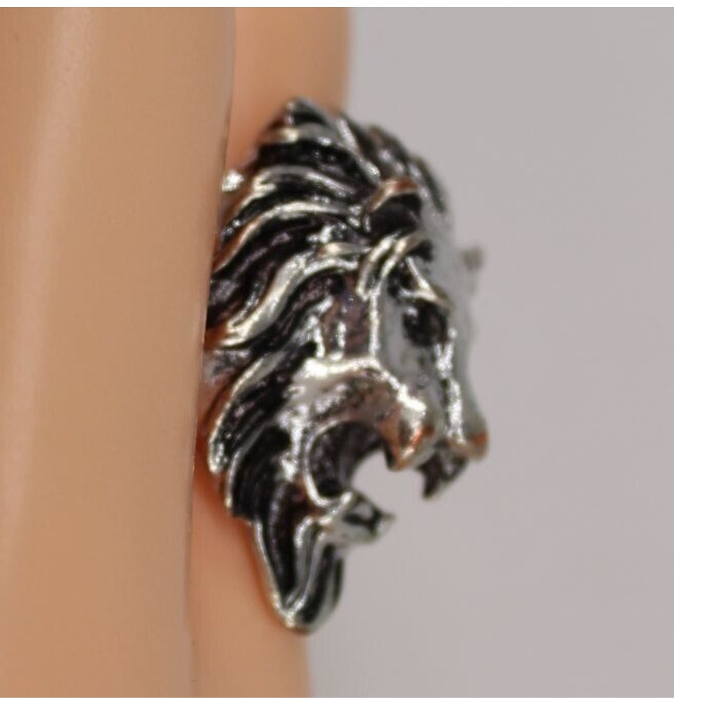 Roaring Lion's Head Ring • Leo • Mane • 3D Silvertone • Size 9.75 • 1.25" Long