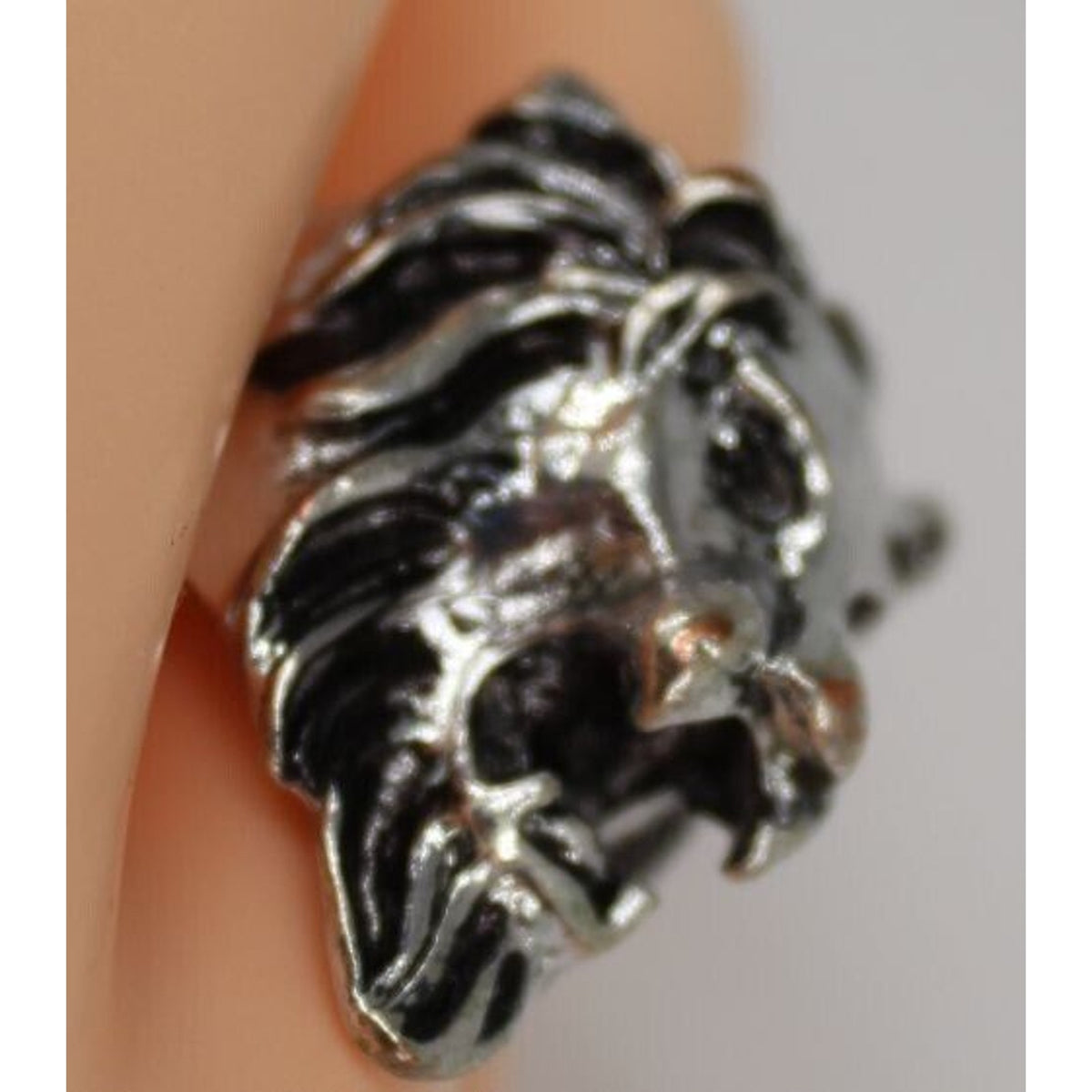 Roaring Lion's Head Ring • Leo • Mane • 3D Silvertone • Size 9.75 • 1.25" Long